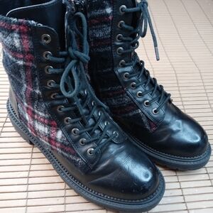 Rock & Candy by Zigi Womens  Fleece Blanket Shaft Black Combat Boots side zip an